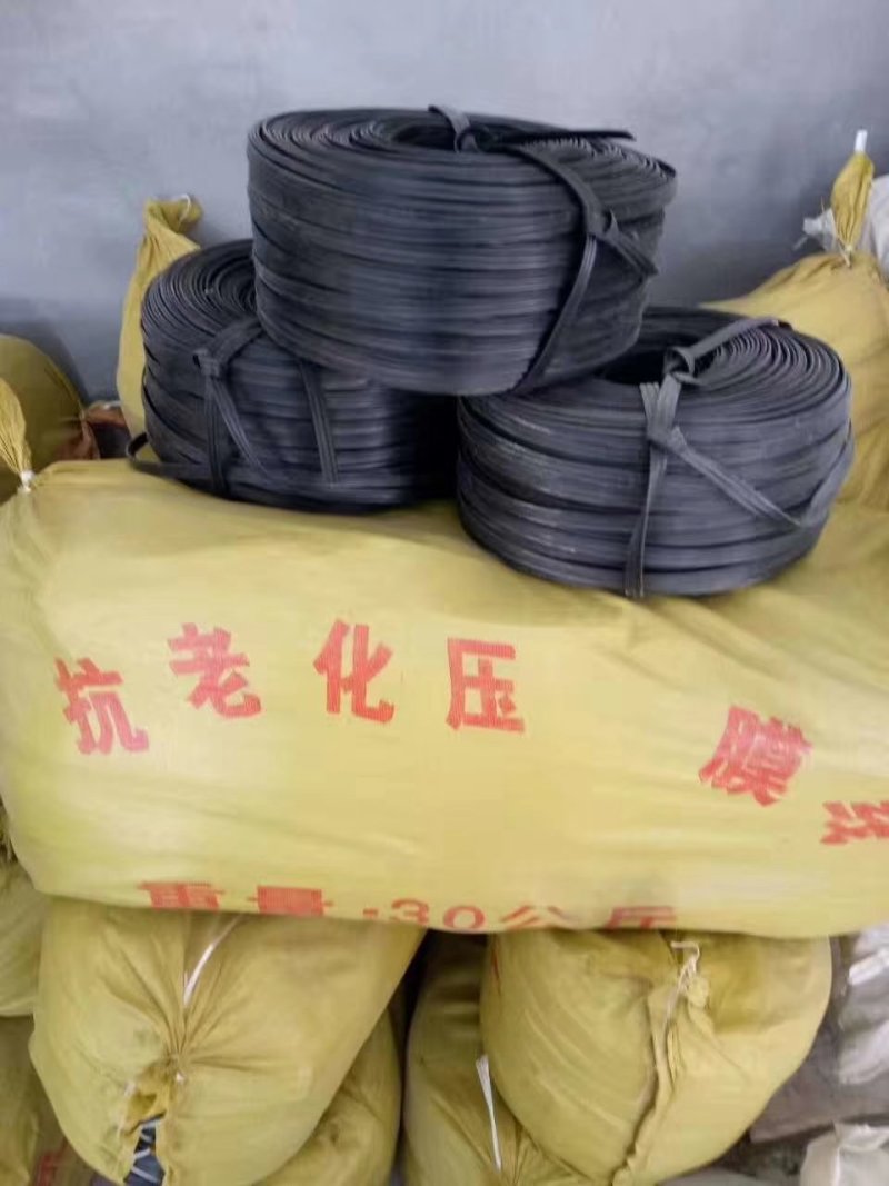黑色三股压膜线