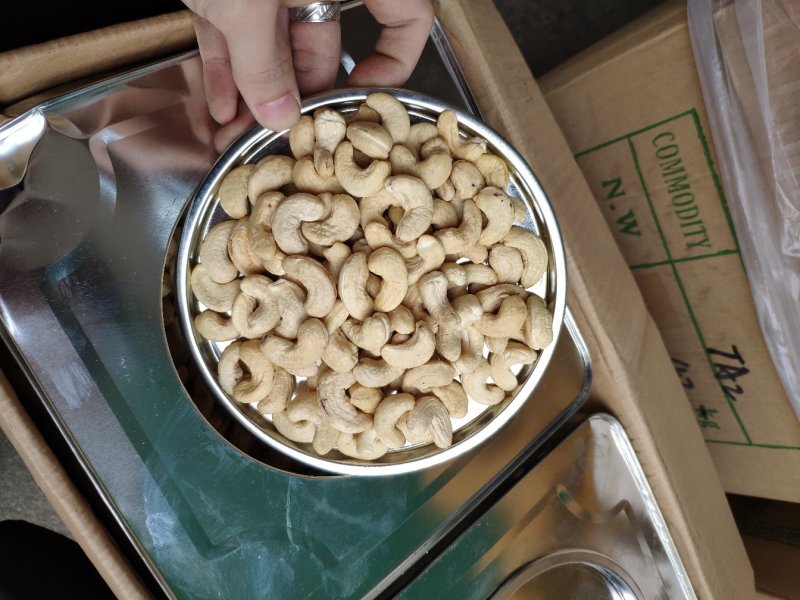 越南腰果ww240