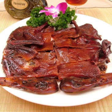 秘制网红（酱板鸭）