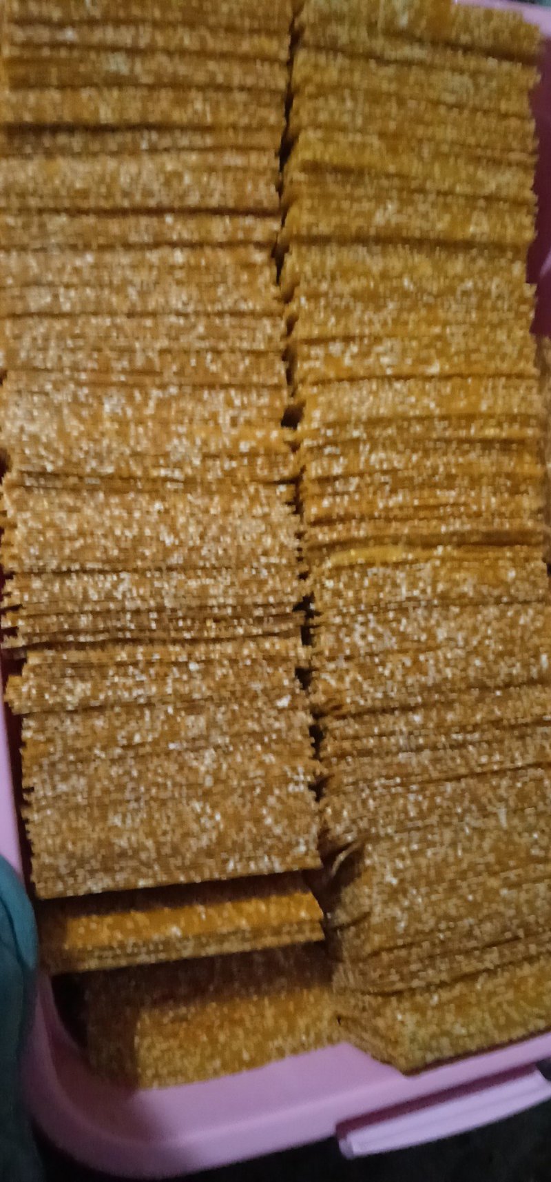 芝麻红薯片批发，一件代发