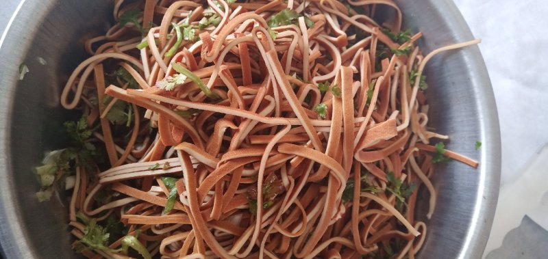 美味佳肴五香豆腐皮