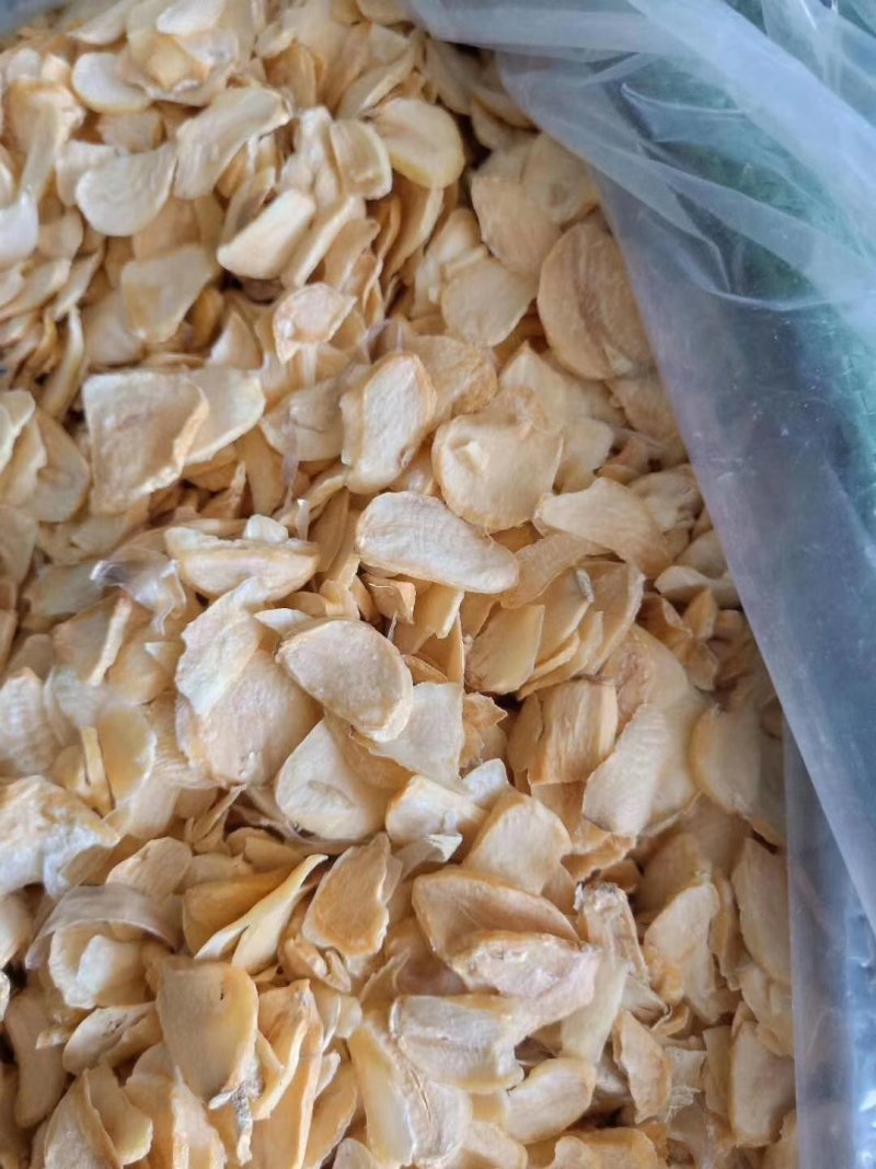 蒜片全国发货，专注蒜片，购销储存仓储配资，十万吨蒜片仓储