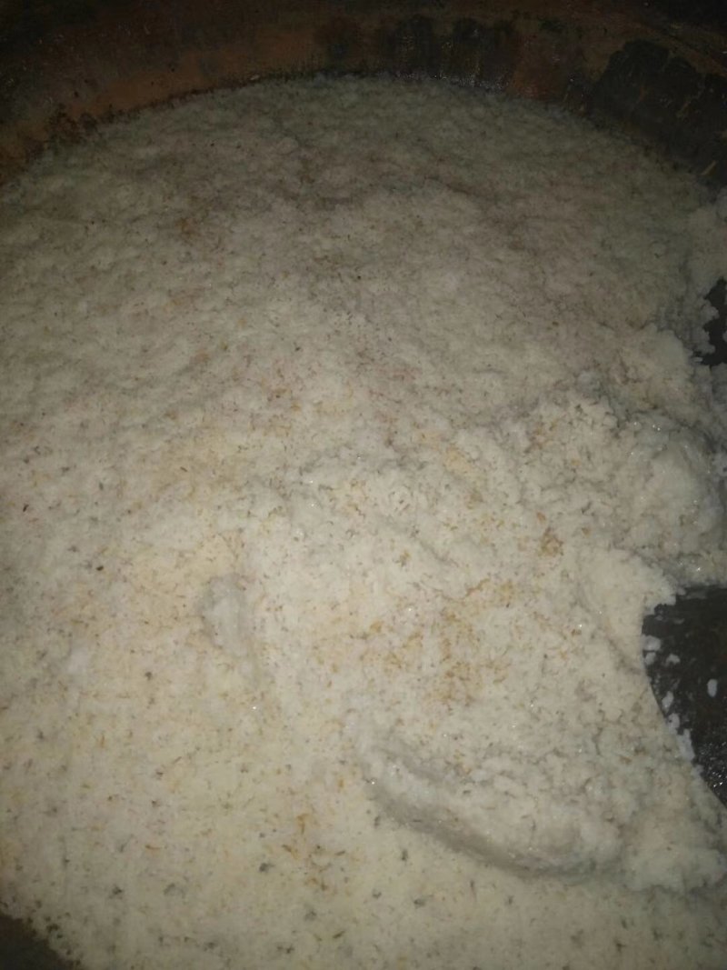侗家纯米酒醇香烧出的酒香