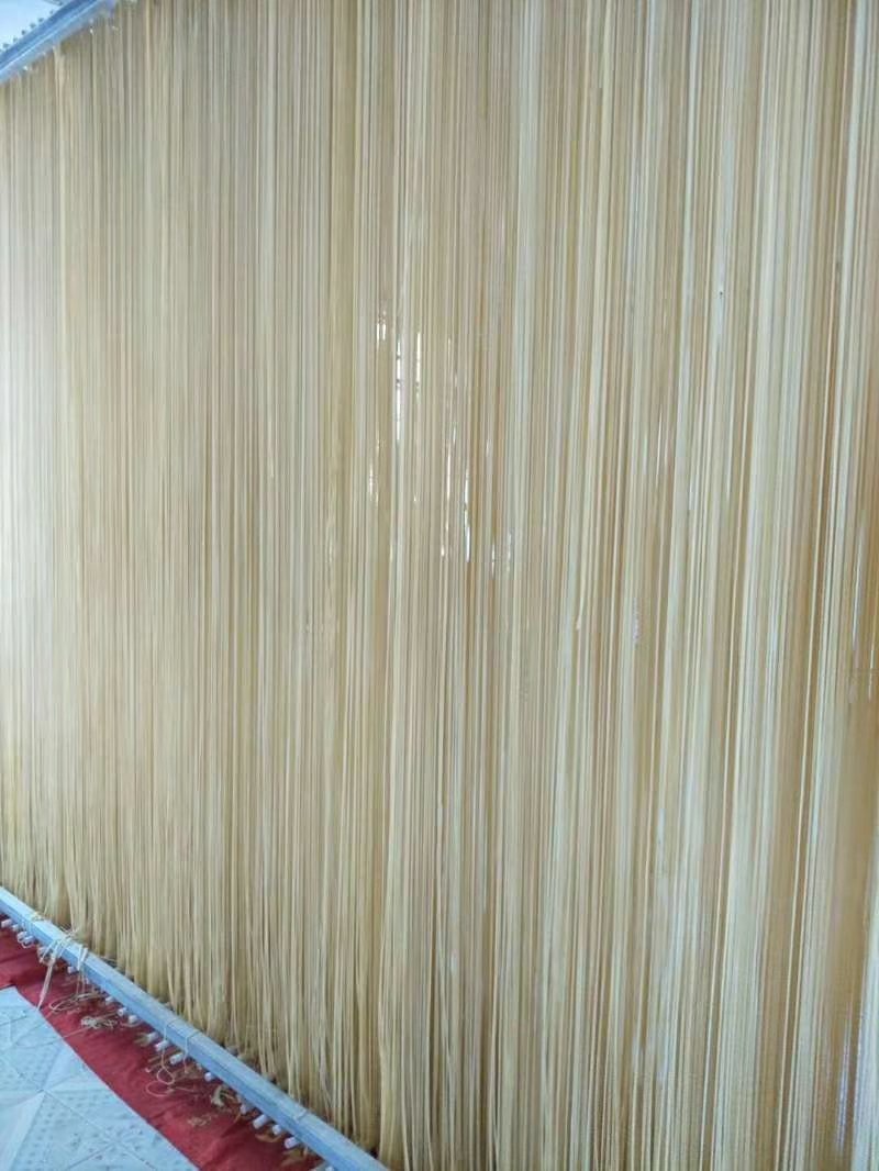 正儿八经的纯手工鸡蛋挂面