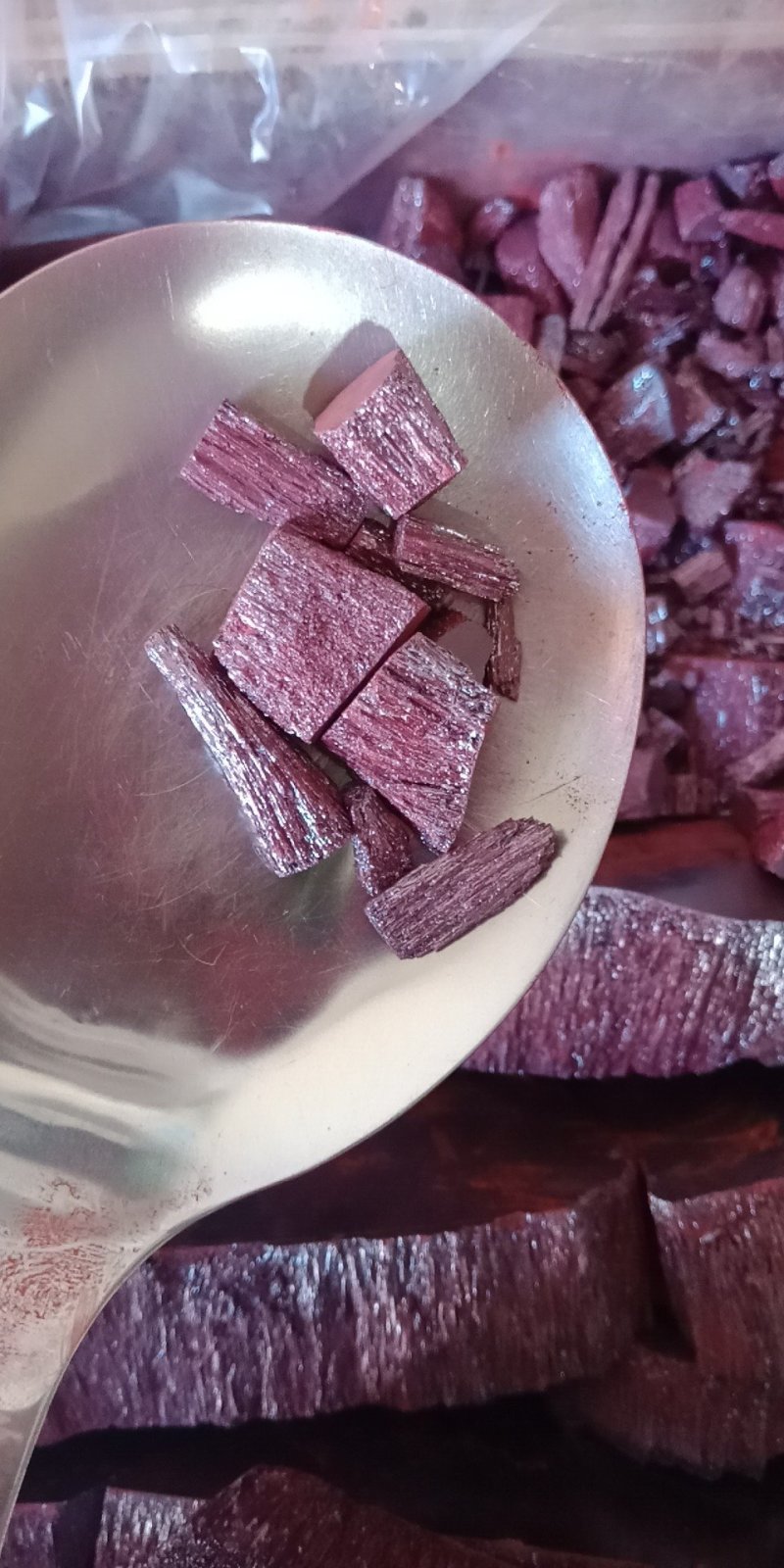 朱砂各种规格朱砂颗粒水飞朱砂块批发零售各种规格中药材