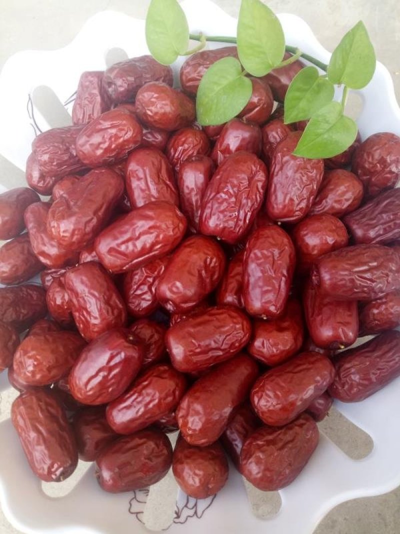 原产地新疆红枣厂家直供颗粒饱满，规格全，货源充足