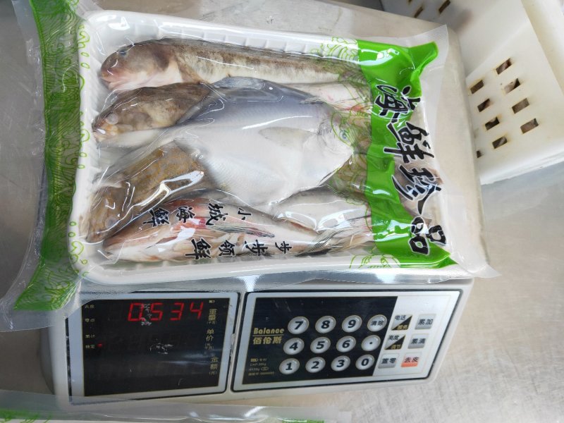 海鲜组合，去胀杂鱼