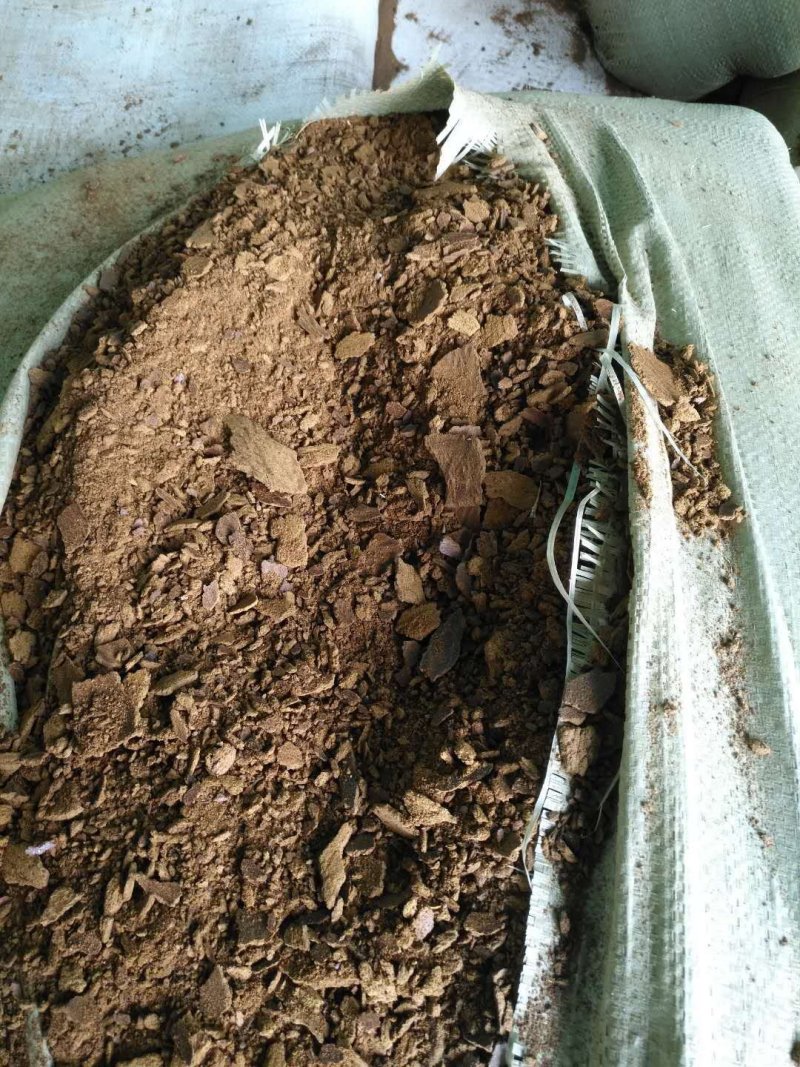 云南省罗平小榨菜籽饼