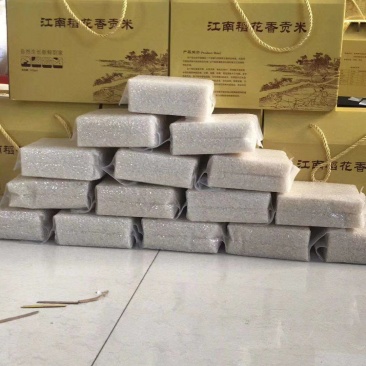 稻花香水稻，大米各种包装的。