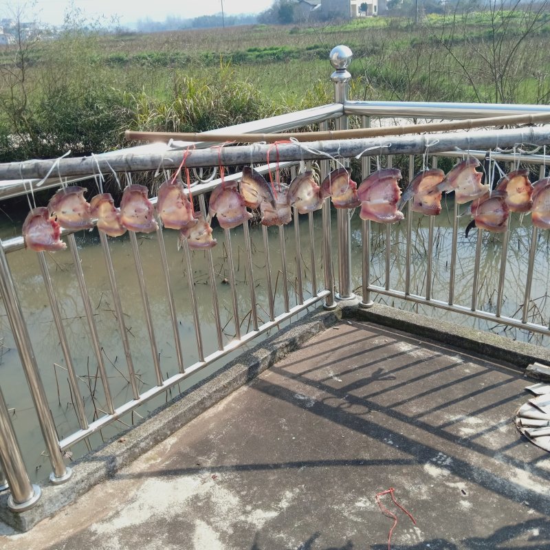 火焙鱼稻谷香味