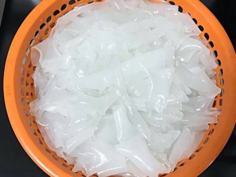 绿豆粉皮，地方特产，一件25包，10件起批。