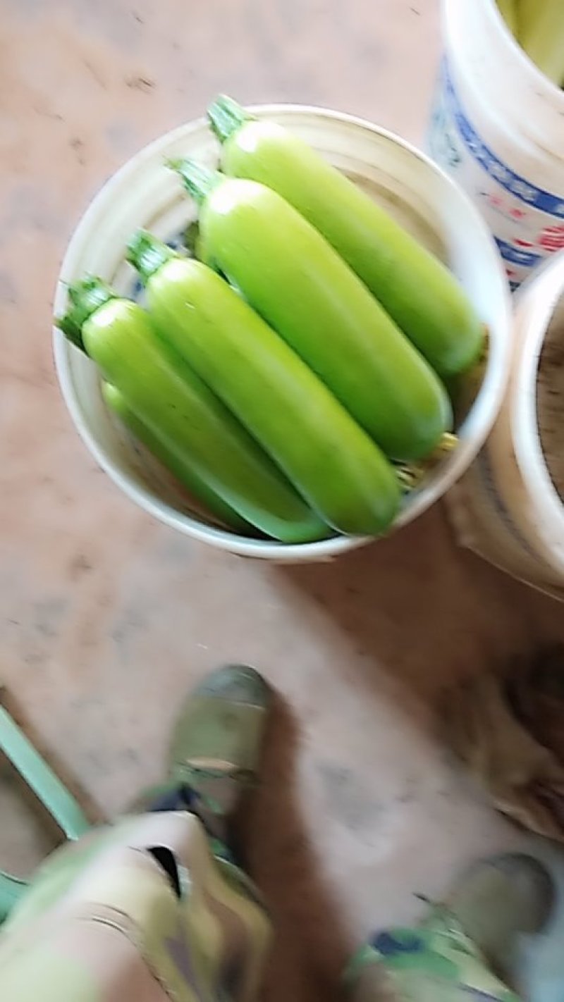 西胡葫上市中，要的联系