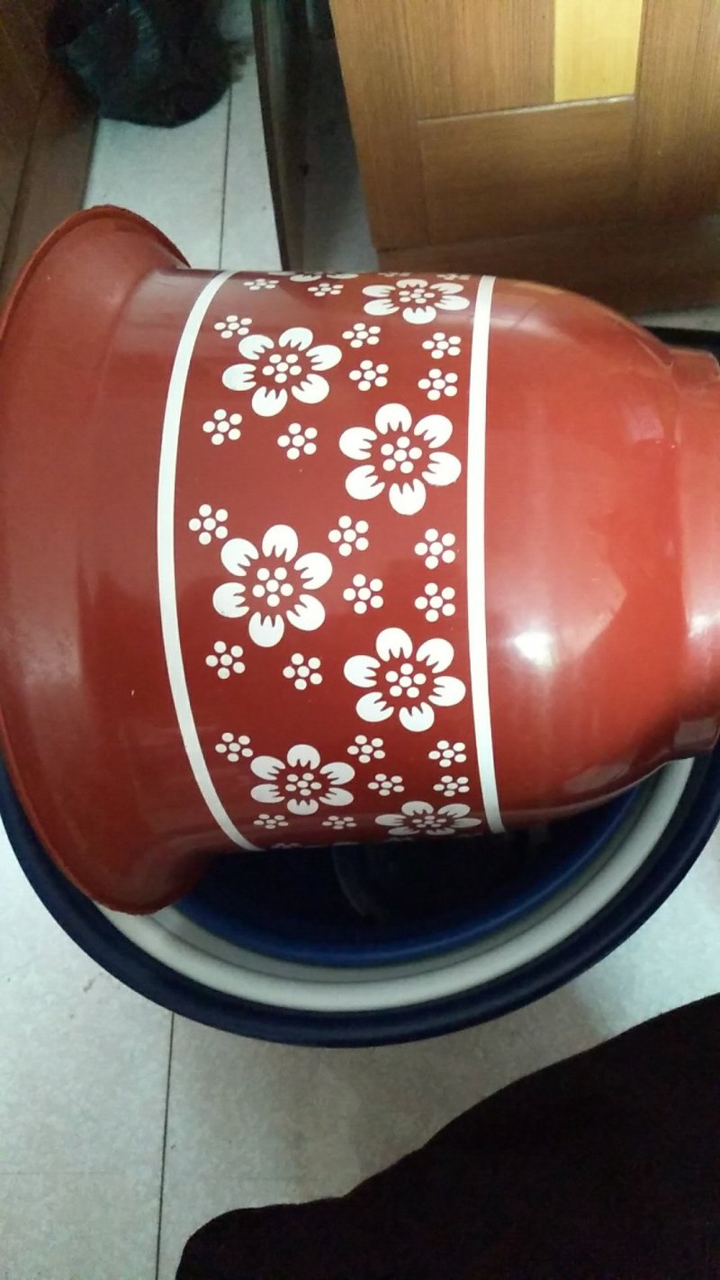 花盆，仿瓷塑料梅花盆，