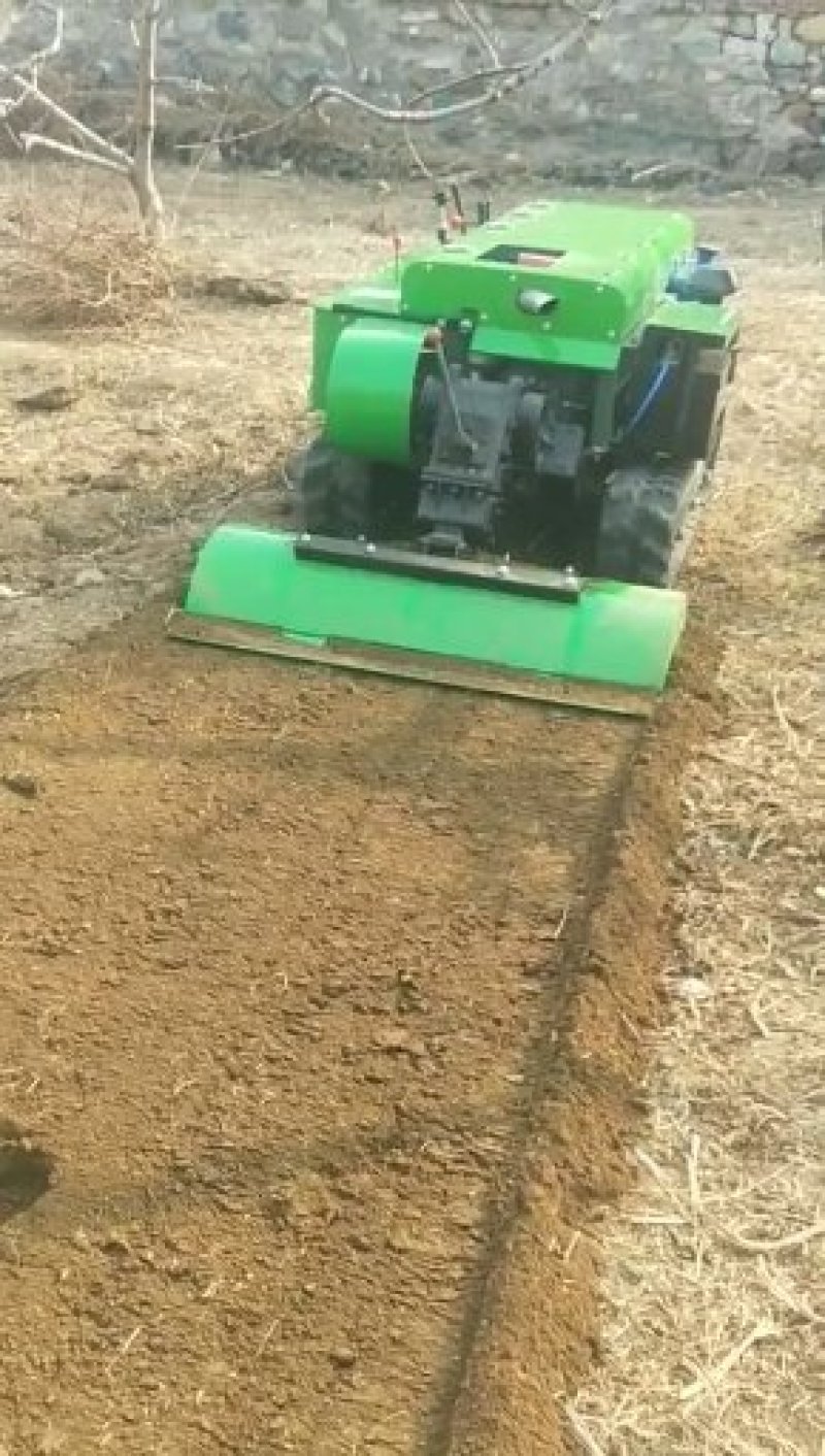 开沟施肥旋耕除草机35马力20500元5种功能