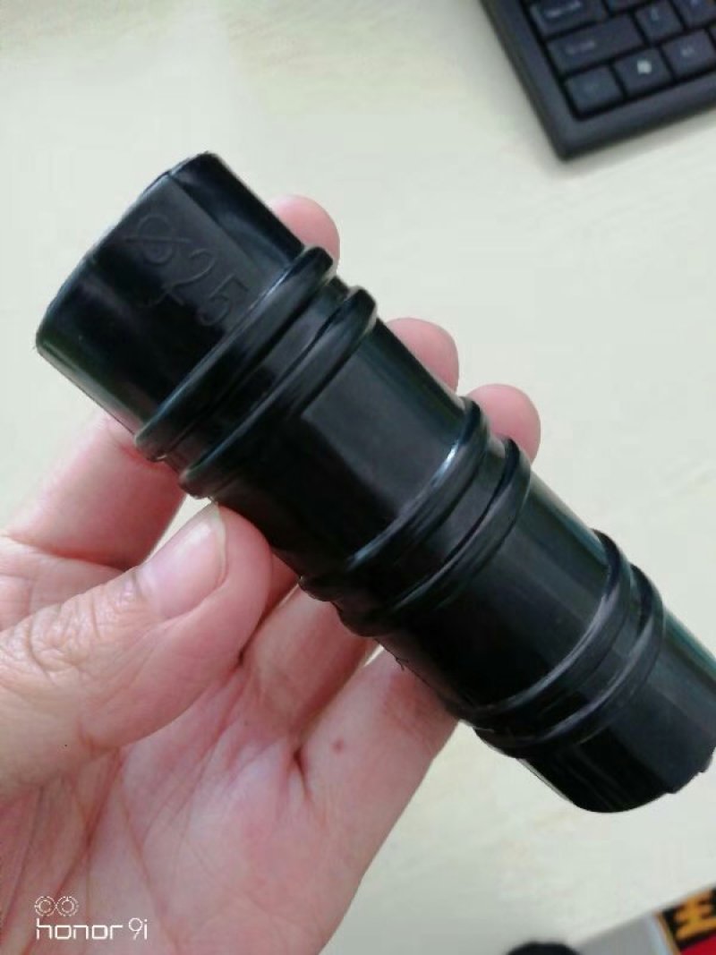 大棚配件卡簧鸭嘴卡压膜卡卡槽卷膜器卷帘器人字卡双拱卡门座