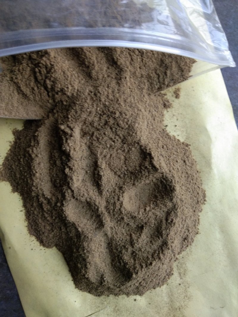 鱼粉国产脱脂鱼粉喂猪用低价格指标好食品厂鱼下脚料烘干粉碎