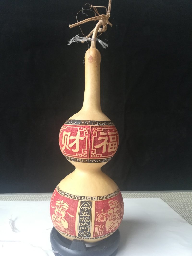 机器雕刻机的25公分左右的葫芦。