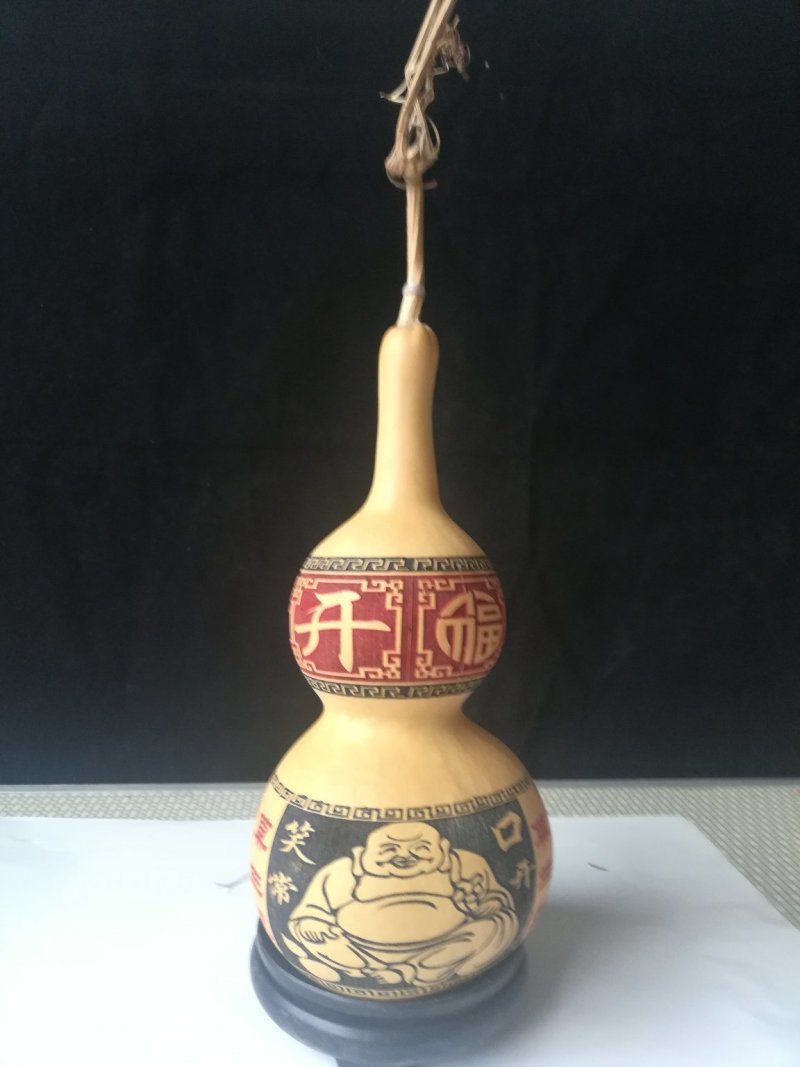 机器雕刻机的25公分左右的葫芦。