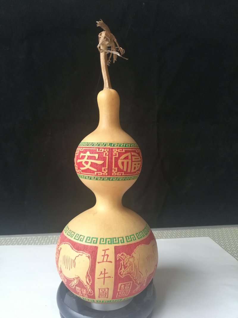 机器雕刻机的25公分左右的葫芦。