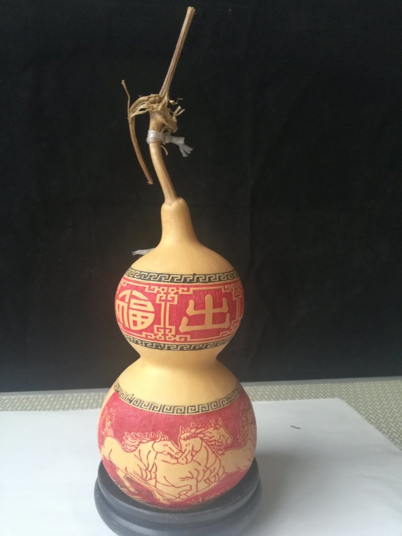 机器雕刻机的25公分左右的葫芦。