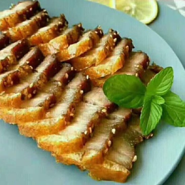 脆皮五花肉