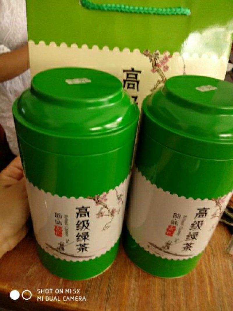 2022年明前龙井黄版新茶，色泽黄绿，滋味甘甜