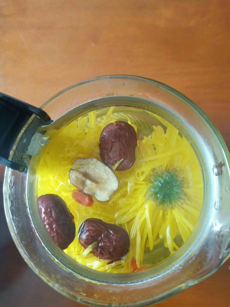 供各种菊花苗，技术指