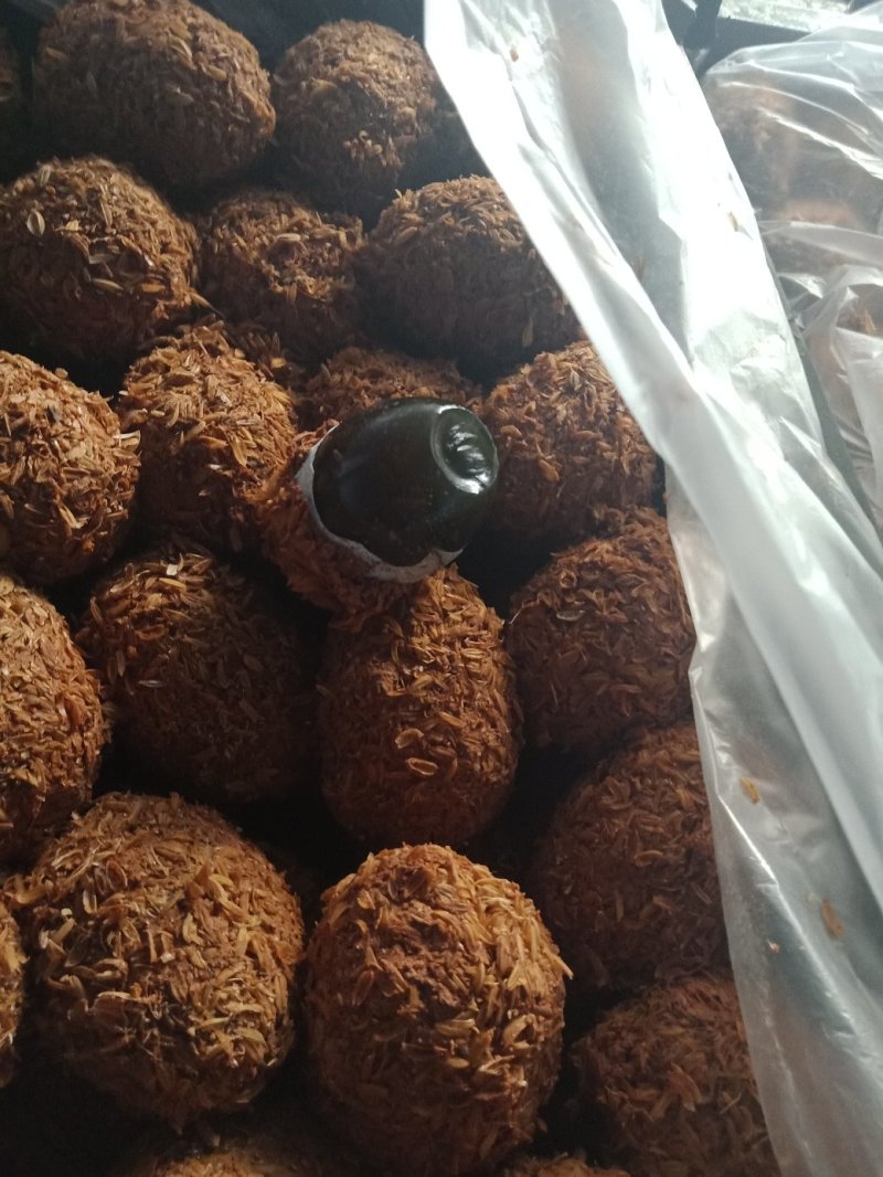 徐州特产，旅游礼品，，松花皮蛋，真空咸鸭蛋，次品皮蛋