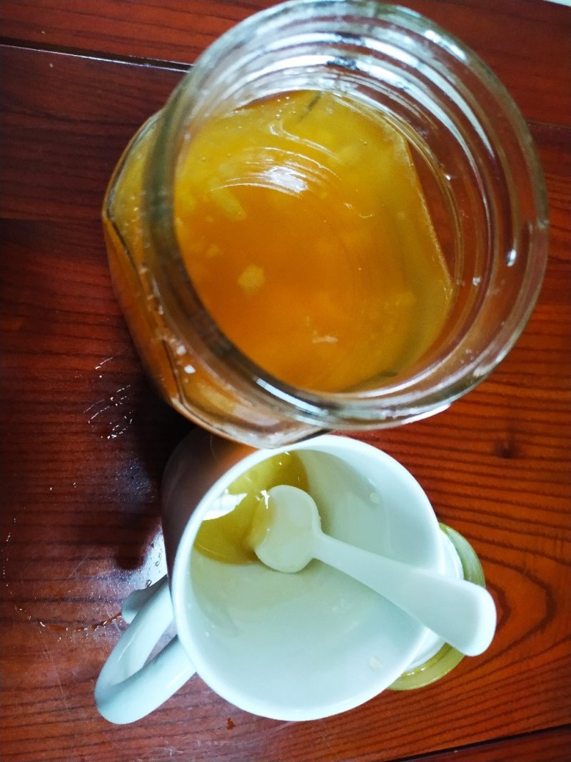 正宗土蜂蜜