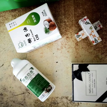 380毫升冷榨椰子油护肤食用两不误