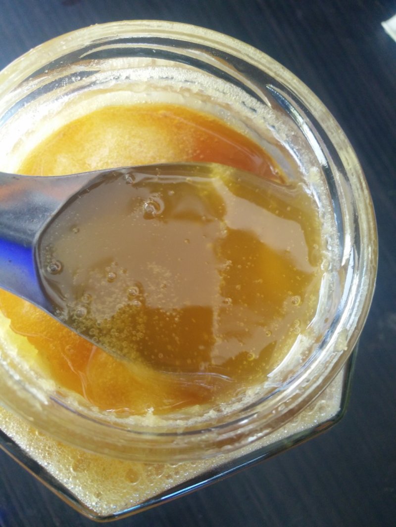 云南野生蜂蜜小挂蜜草蜂蜜的山蜂蜜