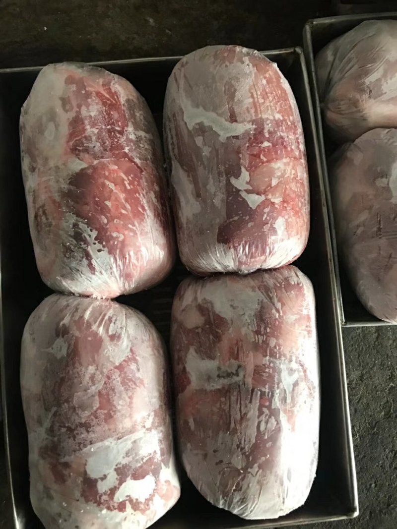 山东省临沂市厂家直销猪肉4号肉卷
