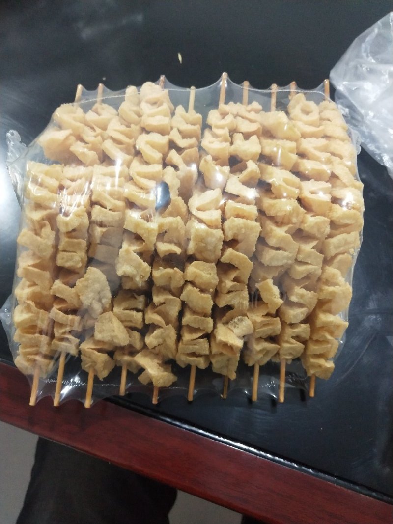 精品豆腐串，鸡汁豆腐串，串串香火锅店必选纯绿豆粉皮