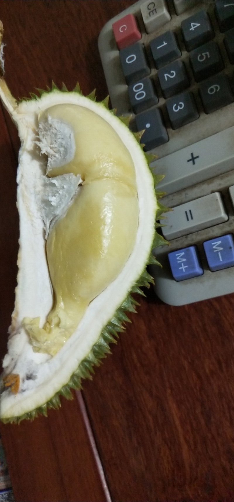 小猫山王榴莲30斤，批发价净果一件650块，不含运费！