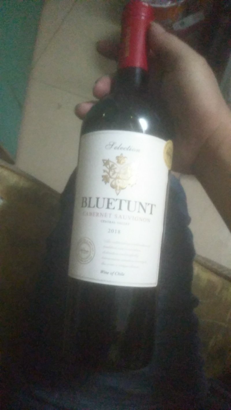 进口红酒。蓝图红酒