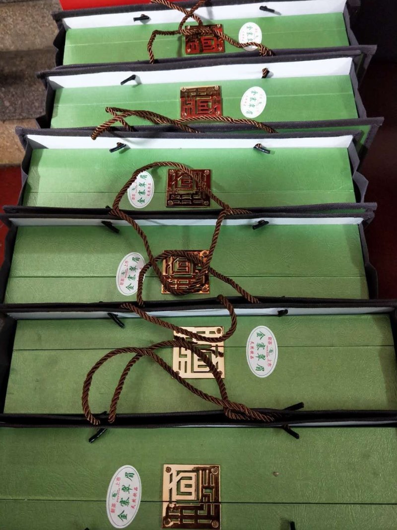 金寨高山野生茶翠眉，温差大出好茶