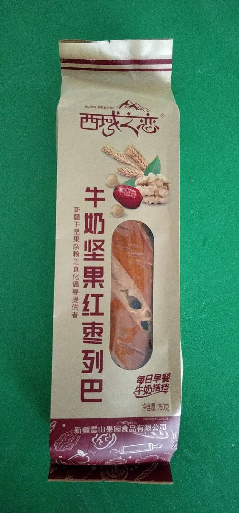 新疆特产美食小吃坚果红枣列巴