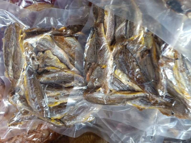 烘干小黄花鱼