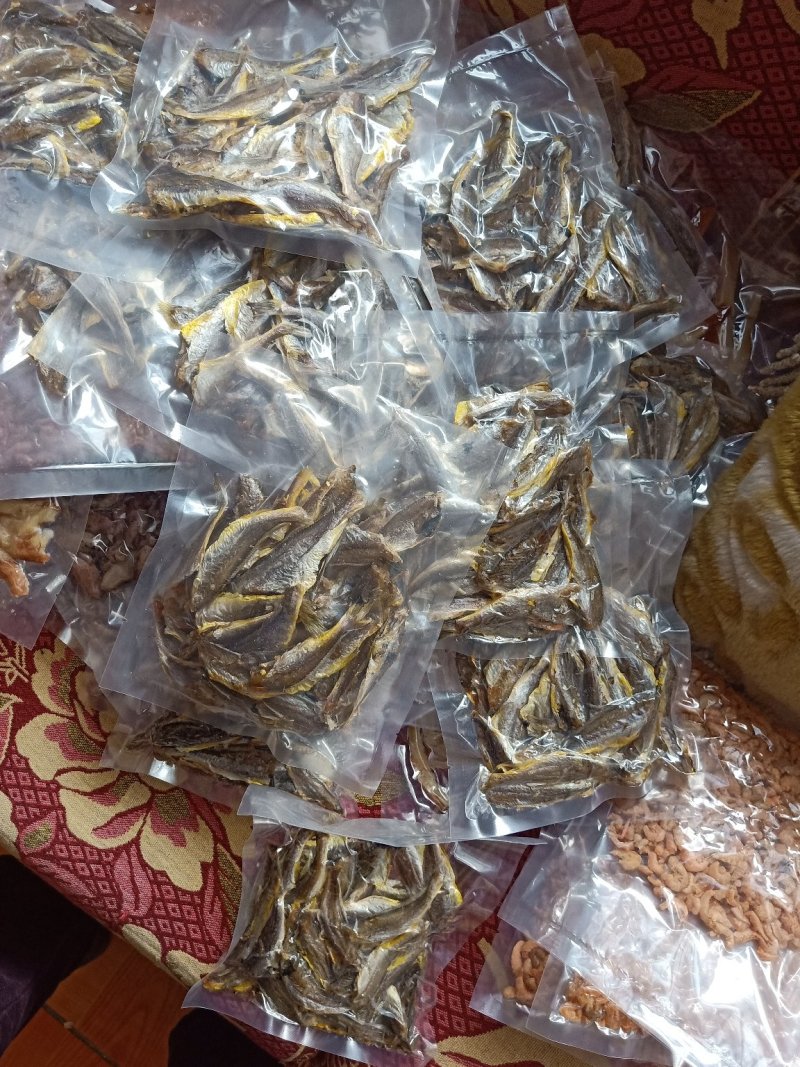 烘干小黄花鱼
