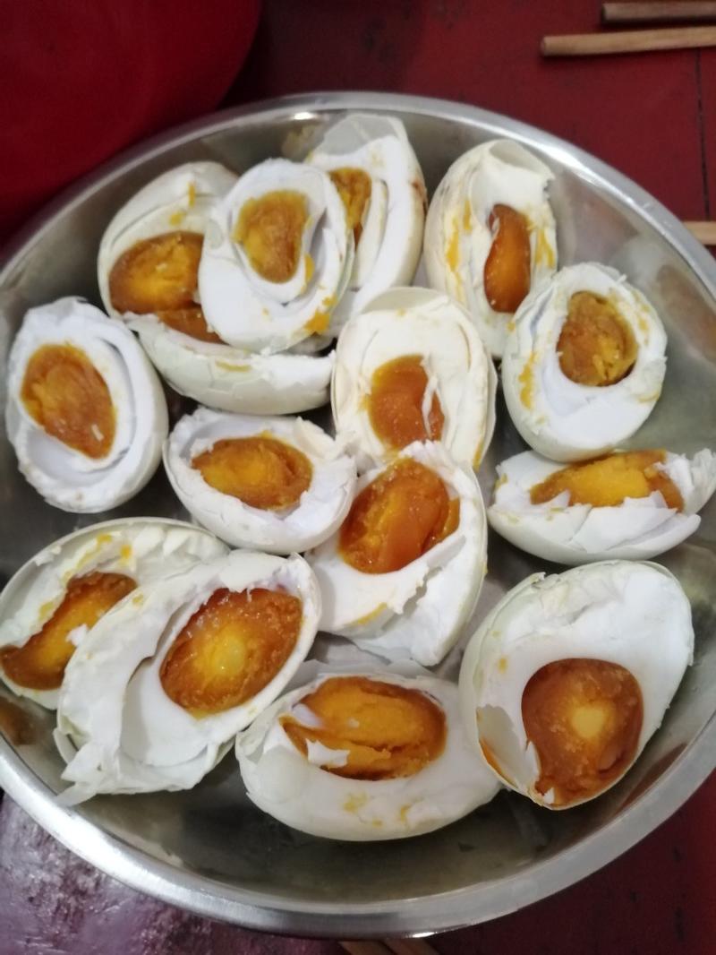 湖南特产：松花蛋，咸鸭蛋