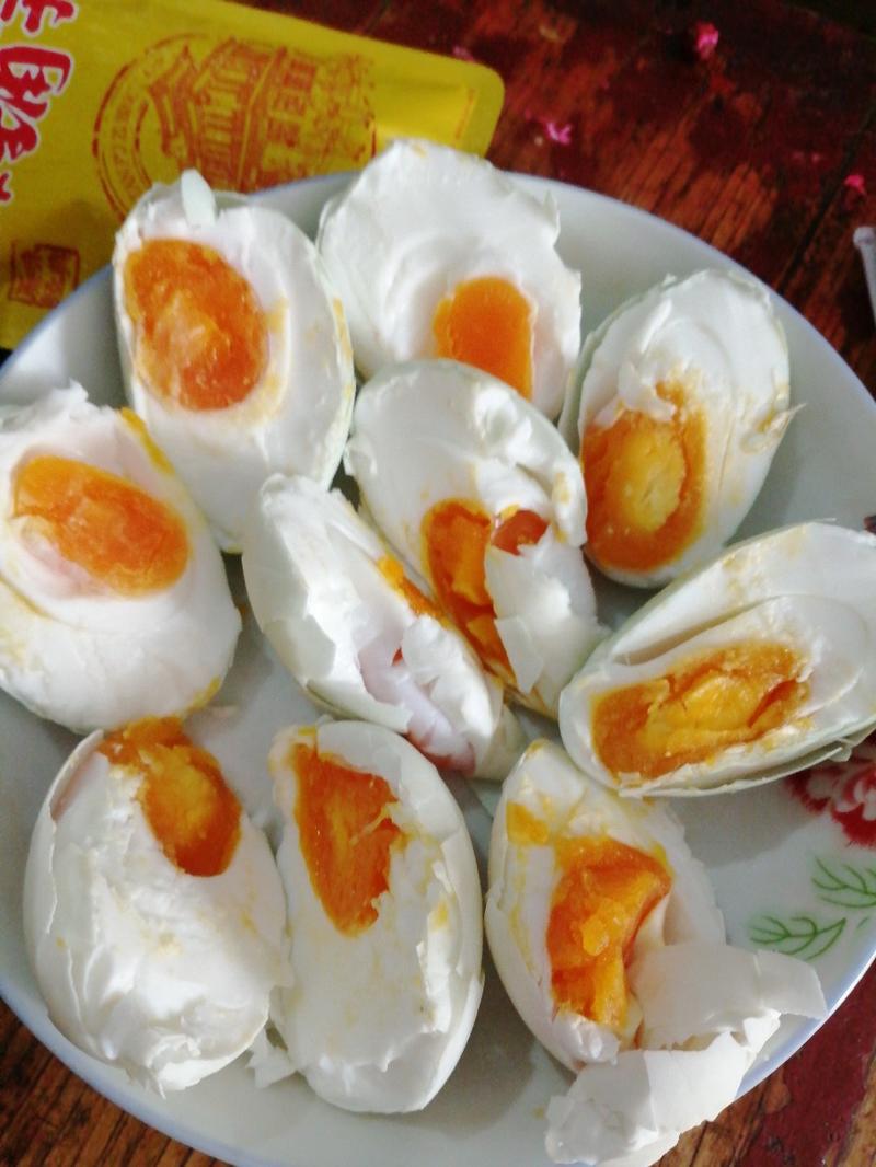 湖南特产：松花蛋，咸鸭蛋