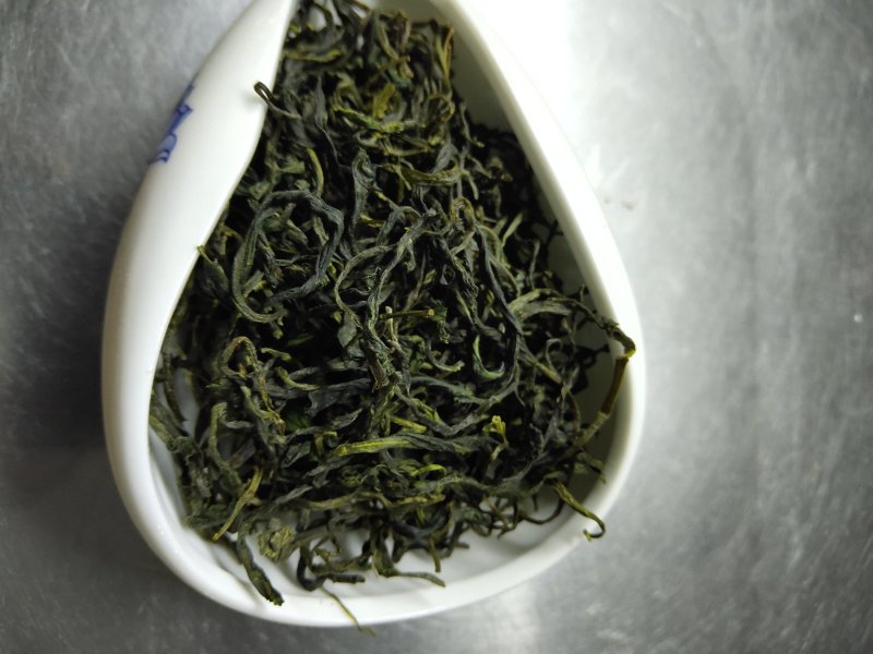 黄山毛峰特级揉捻