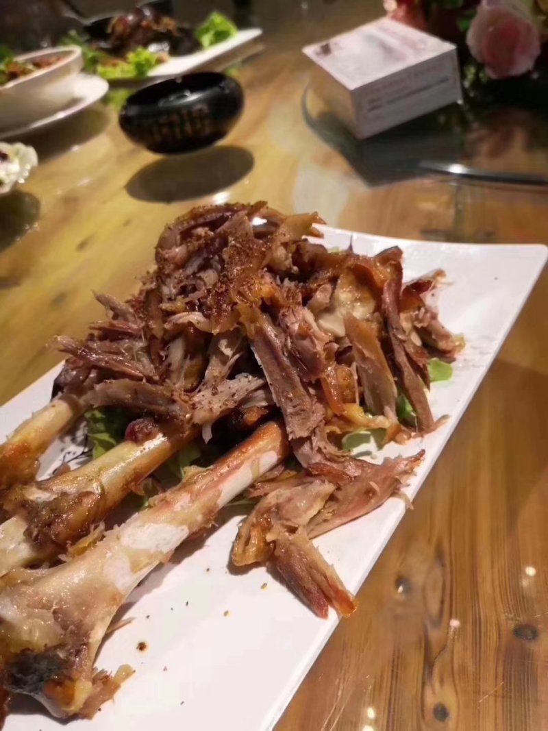 羔羊后腱子，把手抓小羊腿