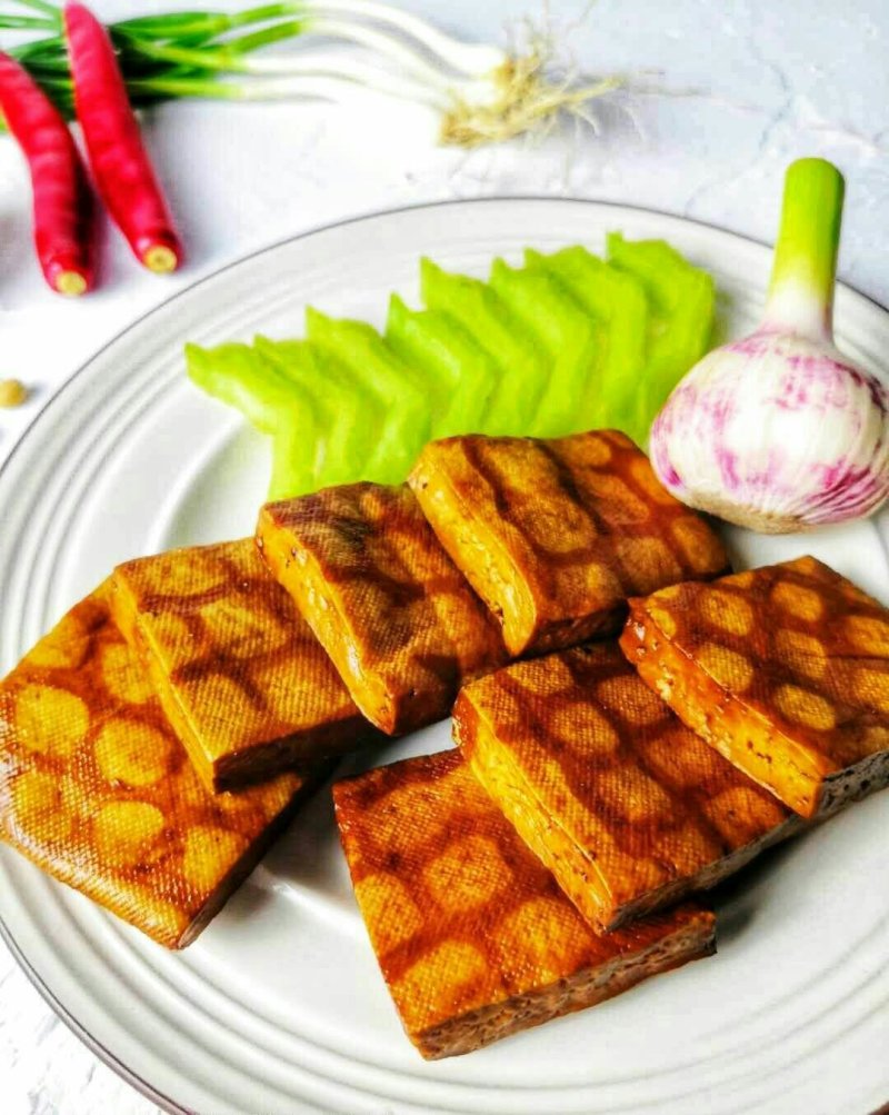 豆腐，千张，夹竹园火腿，香干子