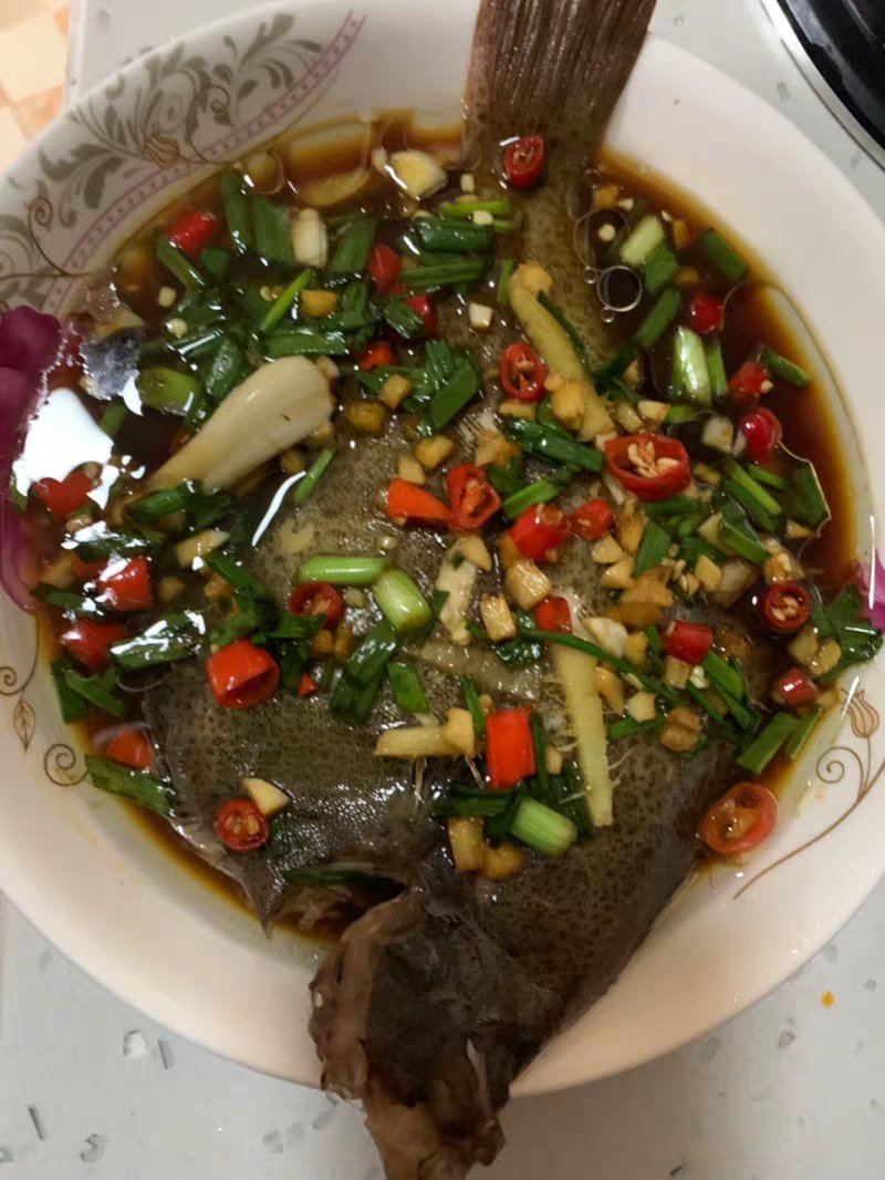 多宝鱼，偏口鱼，小嘴鱼，石桨子。小12一条，大25