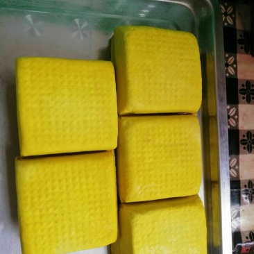 白水豆腐，豆腐干，盒装。