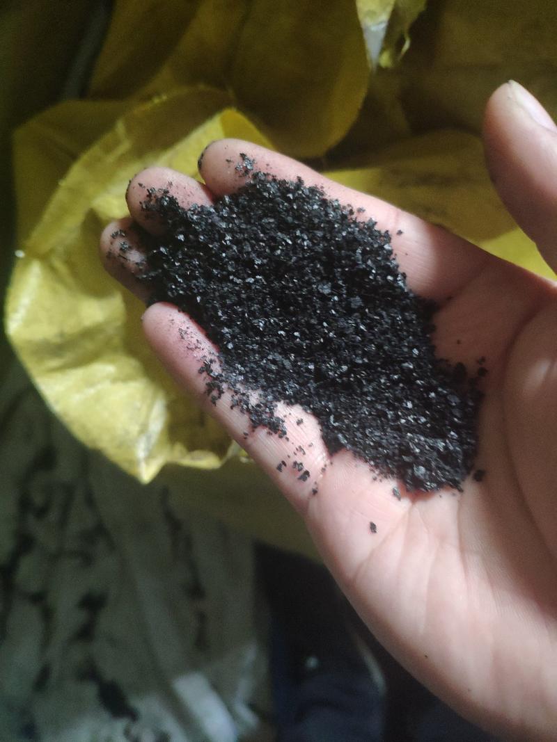腐植酸钠片状水产养殖专用50斤乌黑遮盖强腐殖酸钠