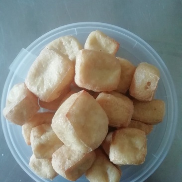 炸豆腐泡，50斤起批