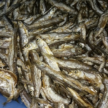 纯花生油自炸的廉刀鱼
