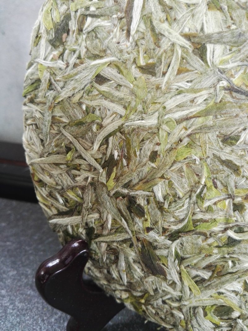 福鼎白茶2019年新茶白毫银针饼300克/饼包邮
